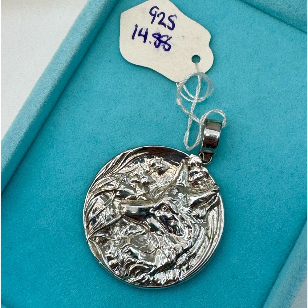 🐺 Sterling Silver Wolf Coin Pendant Free Spirit Spirit Animal Tall Grass 🐺